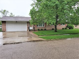 3 Brookwood Drive