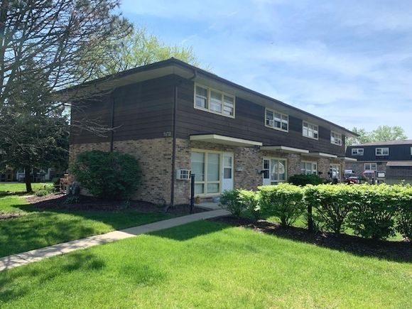 9711 Ravinia Lane Orland Park, IL Multifamily Sold - Photo 1 of 23. Opens carousel modal