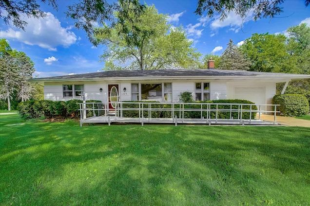 224 N Ronda Road McHenry, IL House Sold - Photo 1 of 23. Opens carousel modal