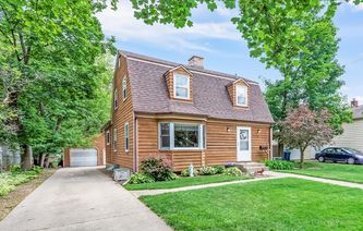 702 S 5th Street