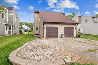 27w056 Cooley Avenue