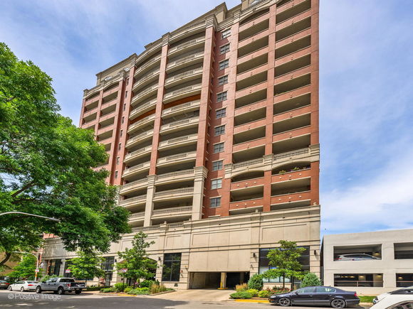 828 W Grace Street Unit 508 Chicago, IL Condo Sold - Photo 1 of 15. Opens carousel modal