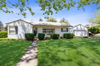 15w492 Concord Street