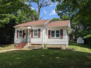 721 Davis Street