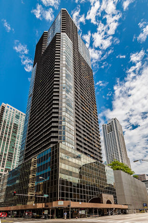 10 E Ontario Street Unit 3212 Chicago, IL Condo Sold - Photo 1 of 19. Opens carousel modal