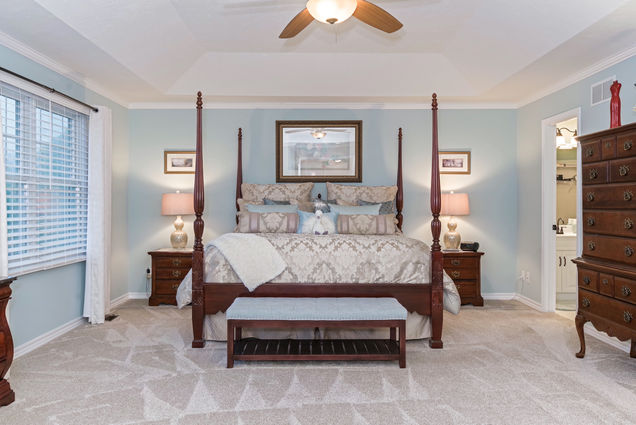 12 Strawberry Rd Bloomington Il 61704 Estately Mls 11132484