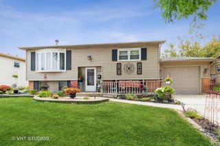 5841 Stuart Lane