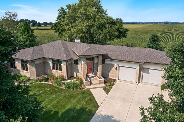 609 Millview Drive Batavia, IL House Sold - Photo 1 of 36. Opens carousel modal