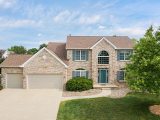 4 Honeysuckle Court