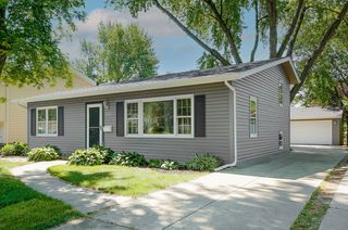 1018 E Elm Street