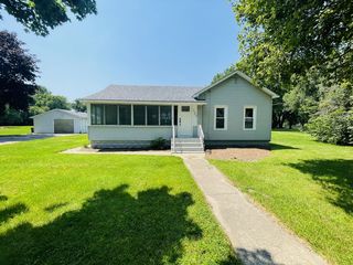 150 N School Street