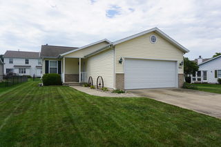 906 Taylor Lane