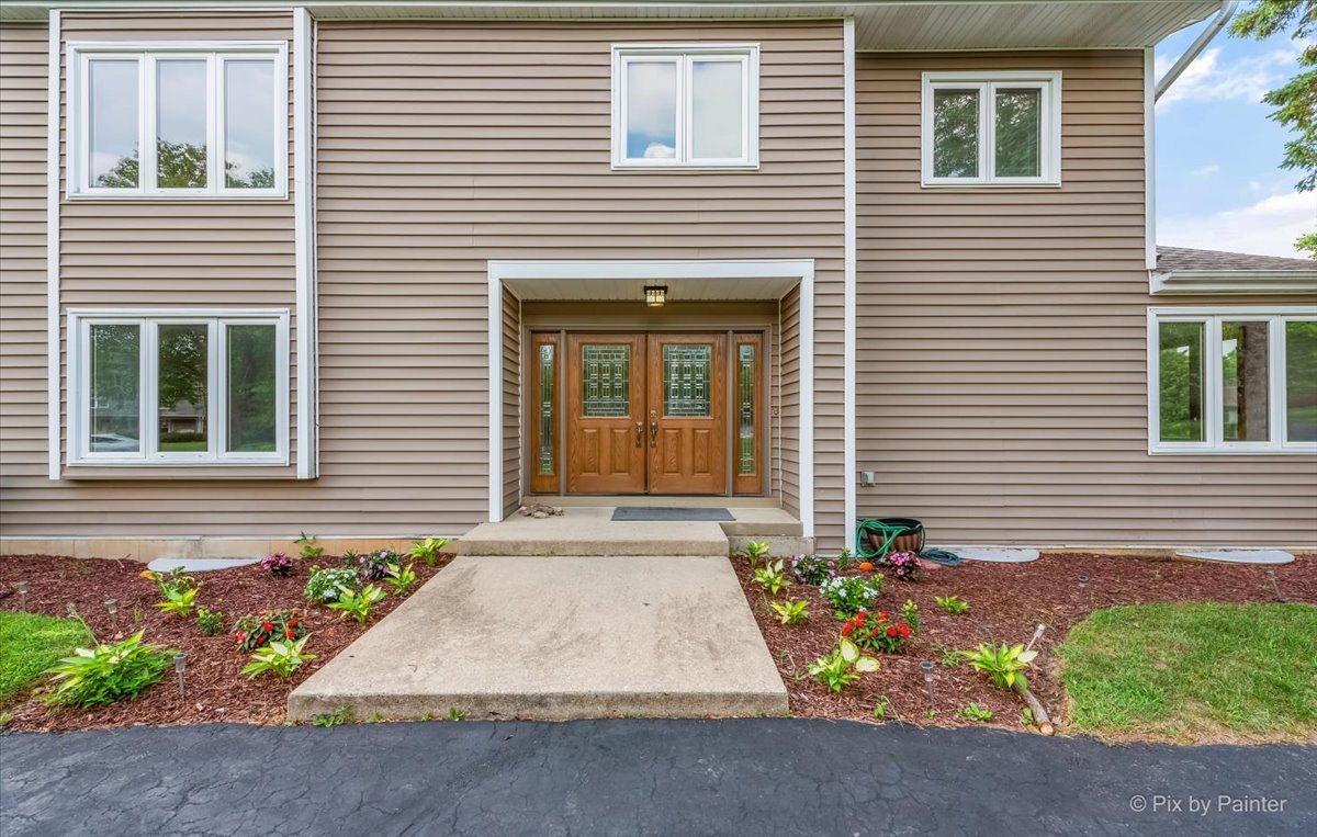 6522 Chickaloon Dr, McHenry, IL 60050 Estately 🧡 MLS 11198933