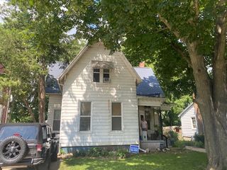 825 W Washington Street