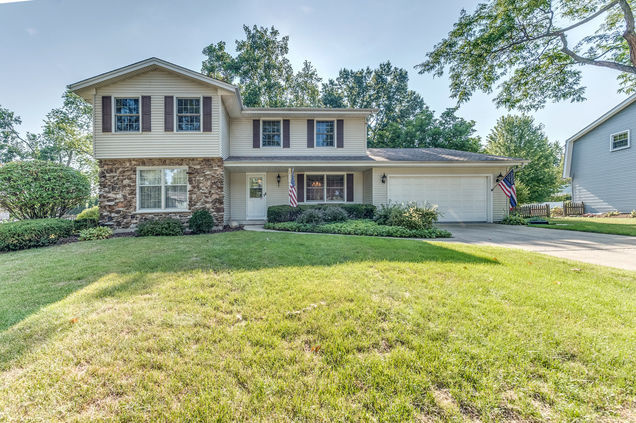 6s535 Bridlespur Drive Naperville, IL House Sold - Photo 1 of 31. Opens carousel modal