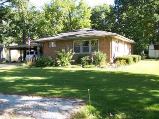 124 E Parkview Drive