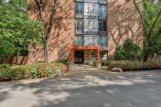 5800 Oakwood Drive Unit 3M
