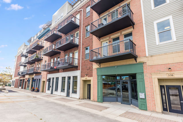342 River Street Unit 3303 Lemont, IL Condo Sold - Photo 1 of 18. Opens carousel modal