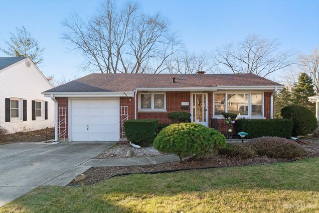 1024 Lyford Lane Wheaton, IL House Sold - Photo 1 of 21. Opens carousel modal