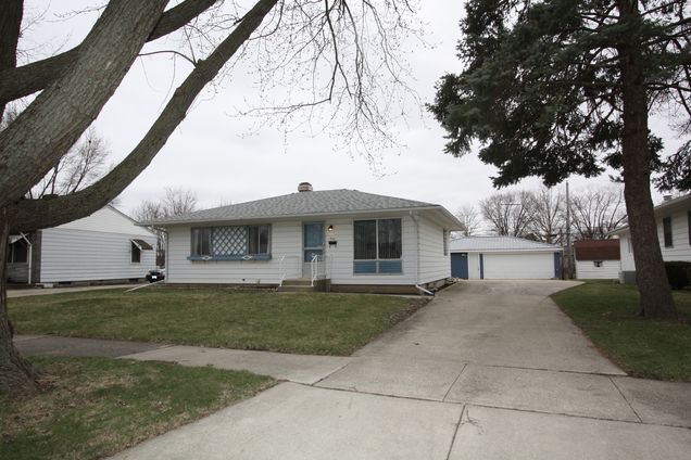 903 Cypress Lane Joliet, IL House Sold - Photo 1 of 15. Opens carousel modal