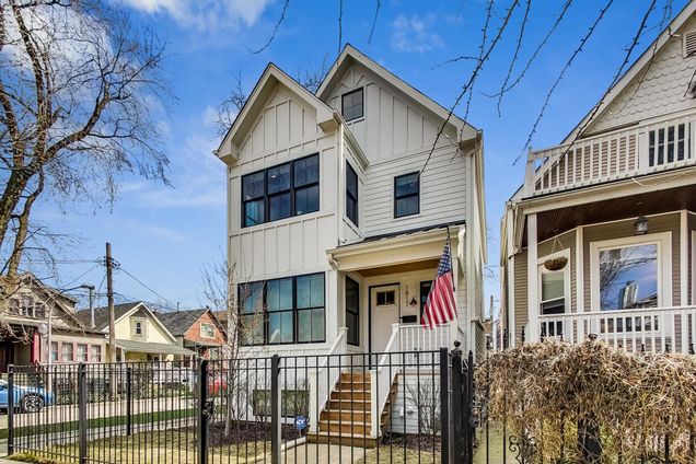 1817 W Nelson Street Chicago, IL House Sold - Photo 1 of 36. Opens carousel modal