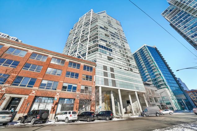 510 W Erie Street Unit 1607 Chicago, IL Condo Sold - Photo 1 of 17. Opens carousel modal