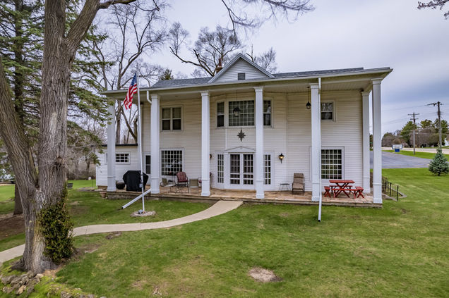 2116 Il Route 26 N Highway Freeport, IL House Sold - Photo 1 of 45. Opens carousel modal