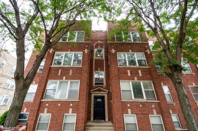 3110 W Belle Plaine Avenue Unit 1 Chicago, IL Condo Sold - Photo 1 of 19. Opens carousel modal