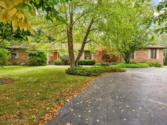 1689 Stratford Court Lake Forest, IL House Sold - Photo 1 of 25. Opens carousel modal