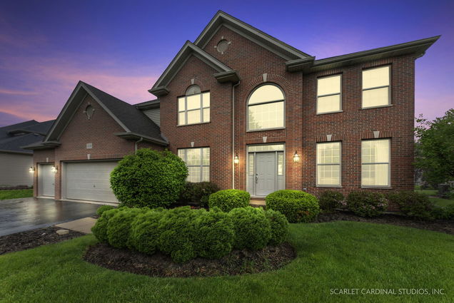 148 Pineridge Drive S Oswego, IL House Sold - Photo 1 of 31. Opens carousel modal