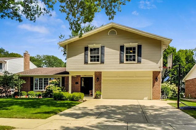 1711 S Ridge Drive Arlington Heights, IL House Sold - Photo 1 of 1. Opens carousel modal