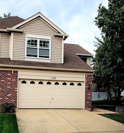 1123 Wickfield Court Naperville, IL Townhouse Sold - Photo 1 of 13. Opens carousel modal