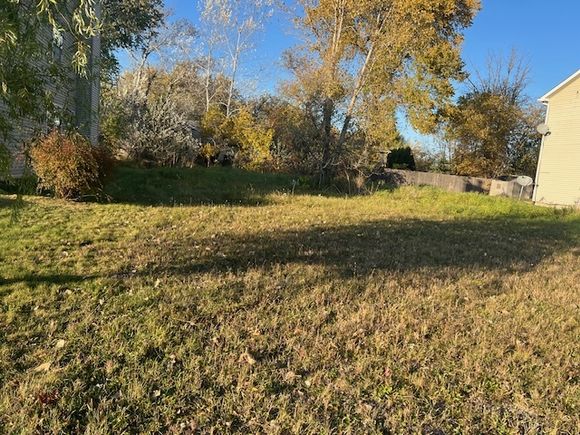 2928 W Country Club Avenue Waukegan, IL Plot of land Active - Photo 1 of 2. Opens carousel modal