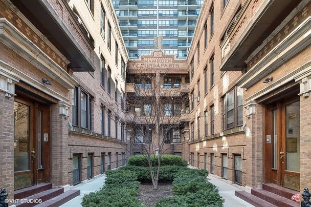 2743 N Hampden Court Unit 2E Chicago, IL Condo Sold - Photo 1 of 13. Opens carousel modal