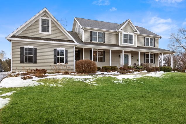 14401 Trinity Court Woodstock, IL House Sold - Photo 1 of 20. Opens carousel modal