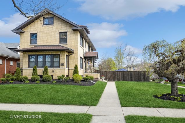 7610 Washington Boulevard River Forest, IL House Sold - Photo 1 of 33. Opens carousel modal