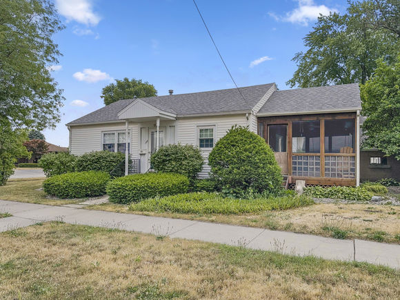 120 E 2nd Street Gilman, IL House Sold - Photo 1 of 11. Opens carousel modal