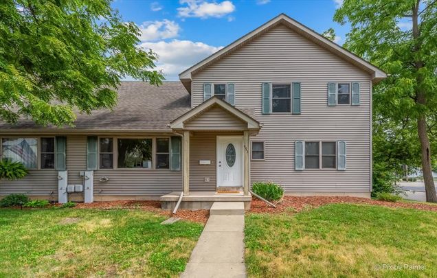 493 E Elm Street Unit 493 Sycamore, IL Condo Sold - Photo 1 of 2. Opens carousel modal