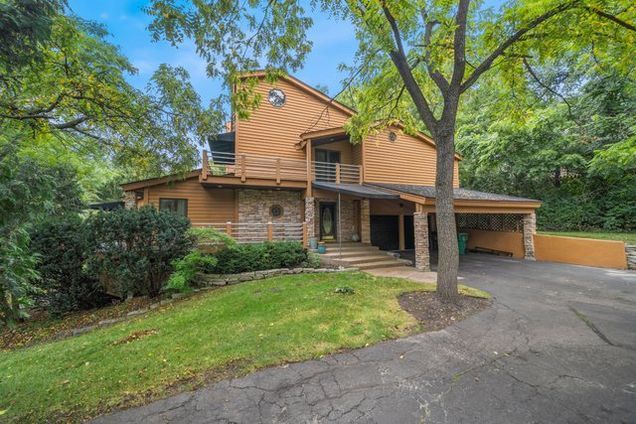 1407 Oakview Terrace Woodstock, IL House Sold - Photo 1 of 54. Opens carousel modal