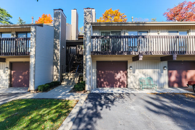 22 Mineola Road Fox Lake, IL Condo Sold - Photo 1 of 28. Opens carousel modal