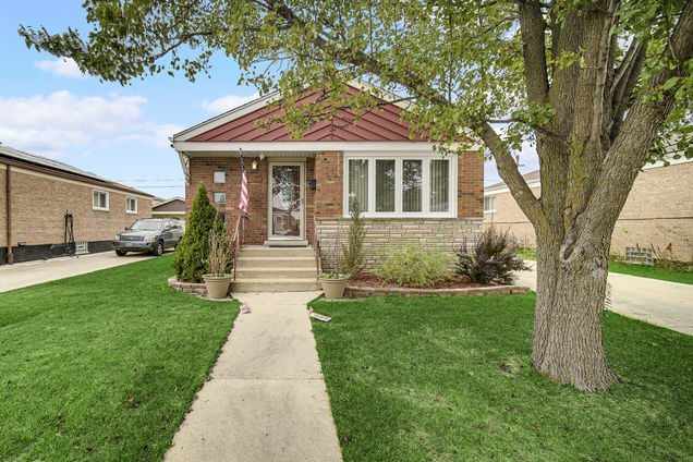 4046 W 82nd Place Chicago, IL House Sold - Photo 1 of 28. Opens carousel modal