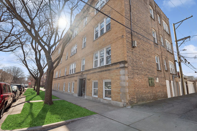 5000 N Washtenaw Avenue Unit 4 Chicago, IL Condo Sold - Photo 1 of 15. Opens carousel modal