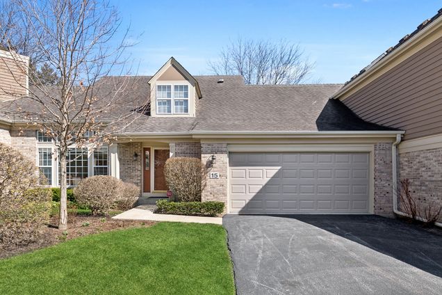 15 Provincetown Court Lincolnshire, IL Townhouse Sold - Photo 1 of 20. Opens carousel modal