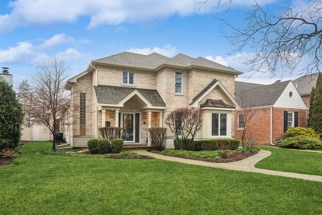 1124 S Vine Avenue Park Ridge, IL House Sold - Photo 1 of 37. Opens carousel modal