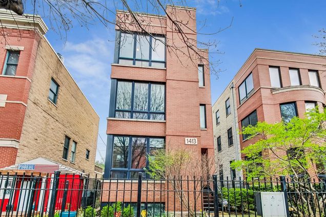 1413 W Fillmore Street Unit 3 Chicago, IL Condo Contingent - Photo 1 of 23. Opens carousel modal