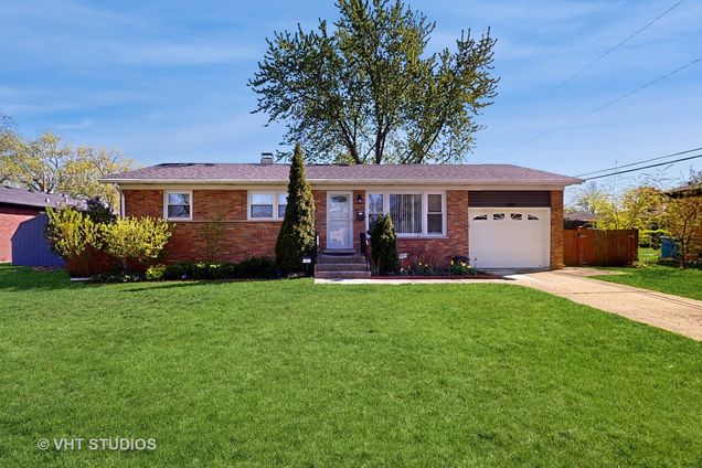 1603 W Palm Drive Mount Prospect, IL House Sold - Photo 1 of 24. Opens carousel modal