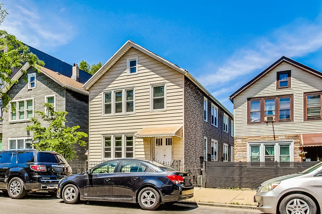 1742 W Cullerton Street Chicago, IL Multifamily Sold - Photo 1 of 58. Opens carousel modal