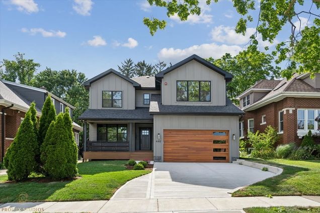 402 S Maple Street S Mount Prospect, IL House Sold - Photo 1 of 29. Opens carousel modal