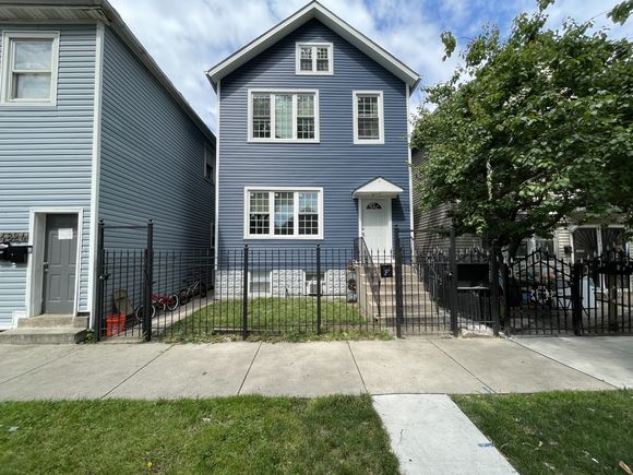 4820 S Justine Street Chicago, IL Multifamily Sold - Photo 1 of 25. Opens carousel modal
