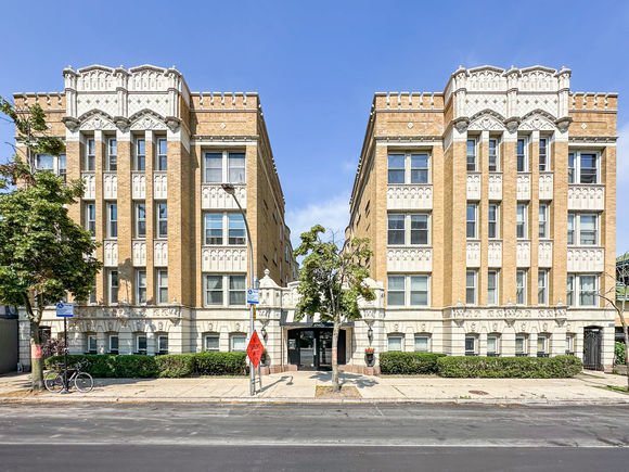 4240 N Clarendon Avenue Unit 215N Chicago, IL Condo Sold - Photo 1 of 20. Opens carousel modal